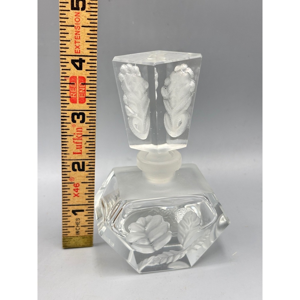 Vintage Glass Perfume Bottle Frosted Floral Intaglio Hexagon Glass Stopper 4" - Picture 8 of 10